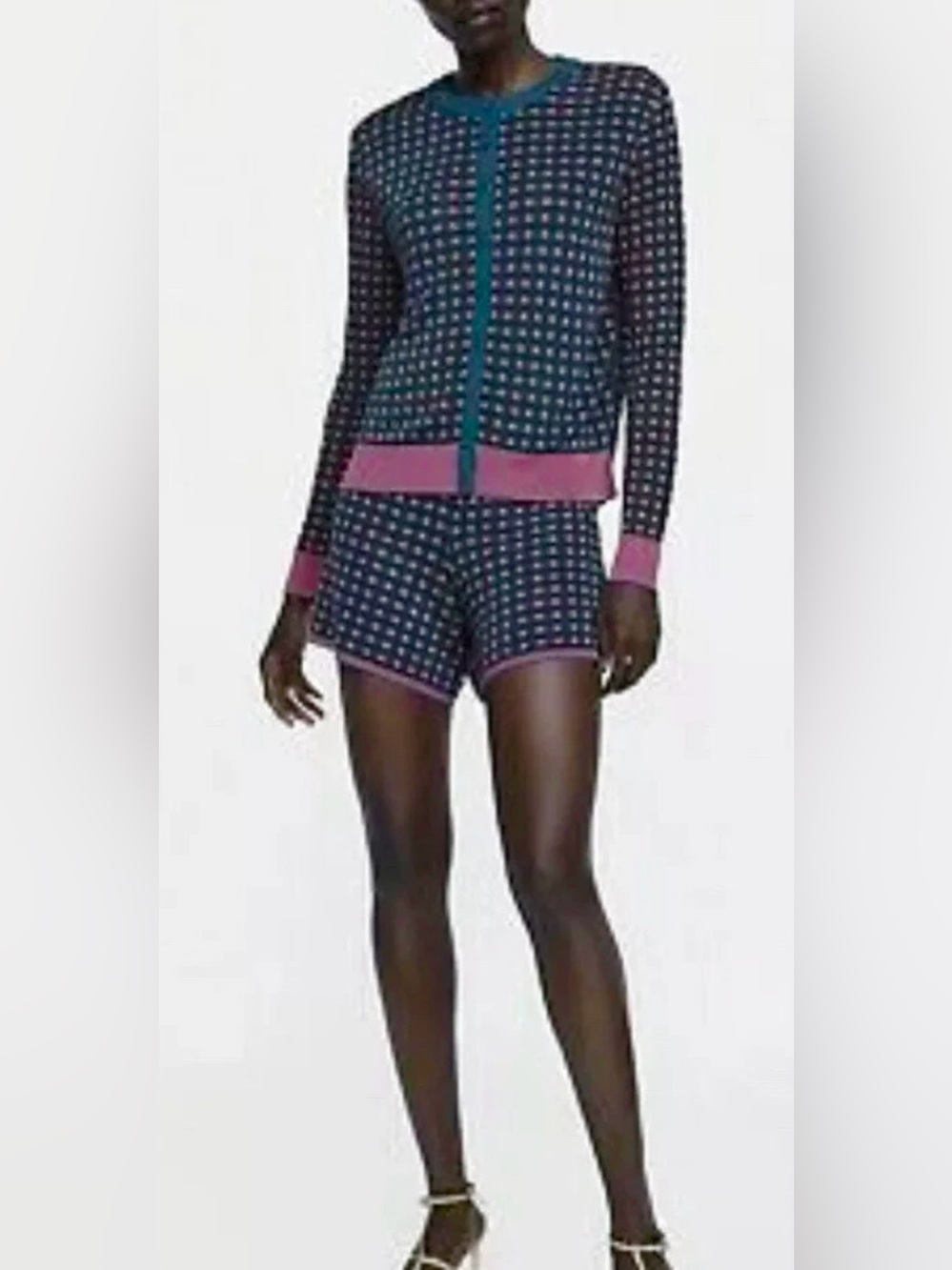 ZARA (SET) Special Edition Knit Cardigan & Shorts